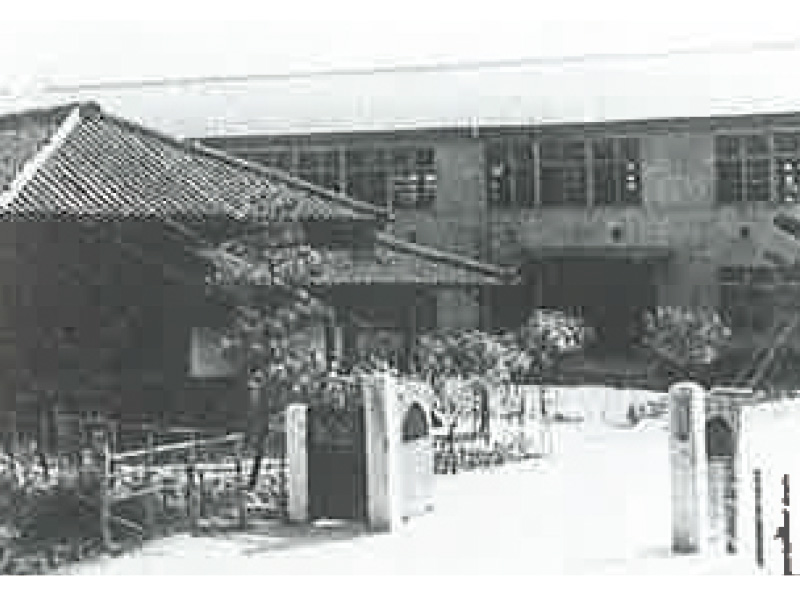 昭和20(1945)年の正門